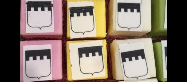 wapen van Zeist gebakjes